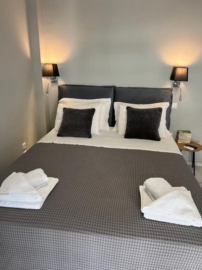 Апартаменты Living Near Acropolis By Sylvia Staikou At Nikis Str Афины Экстерьер фото